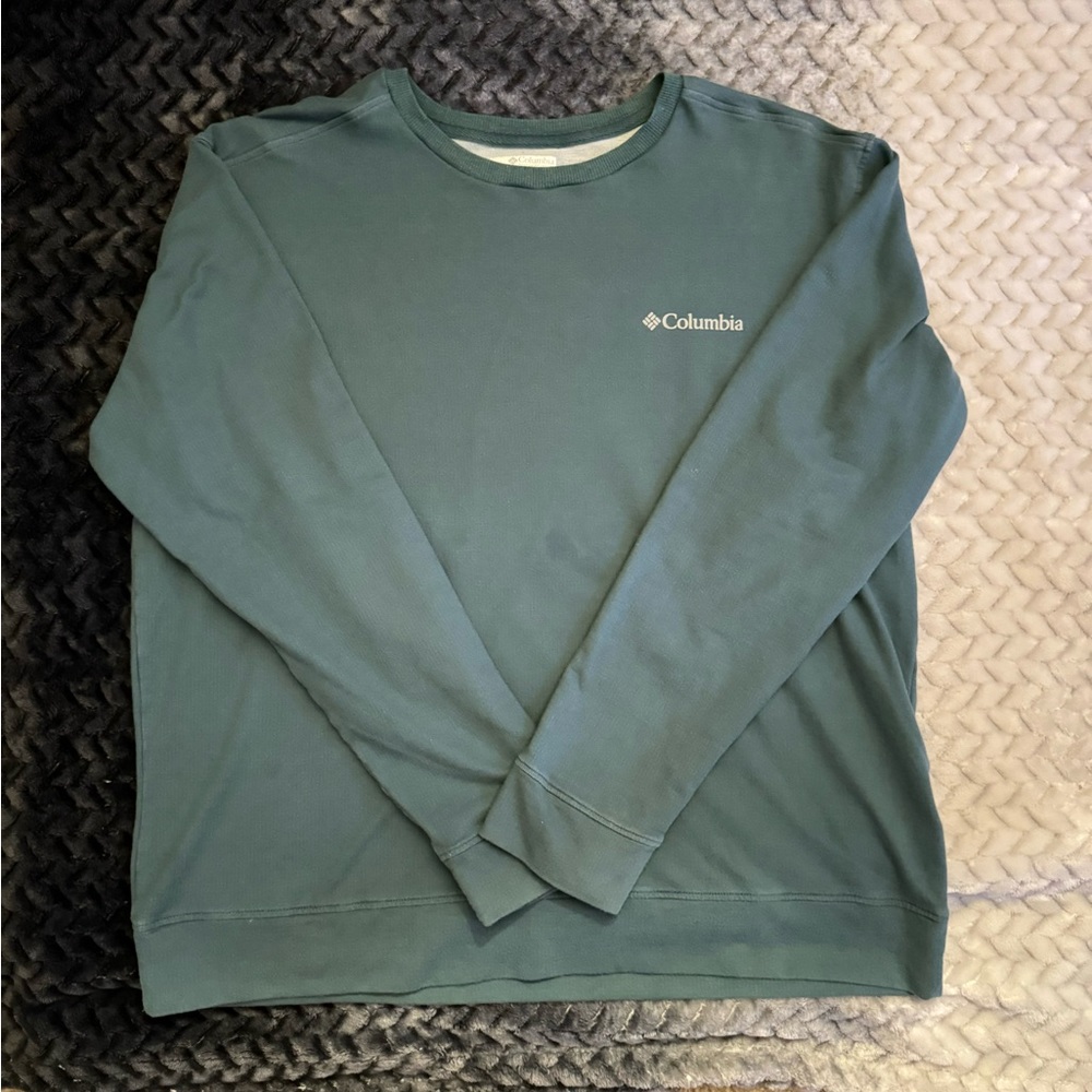 Columbia sweatshirt